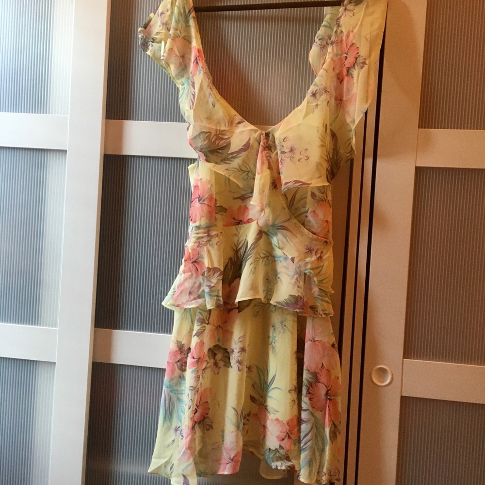 Floral Feminine Yellow Dress